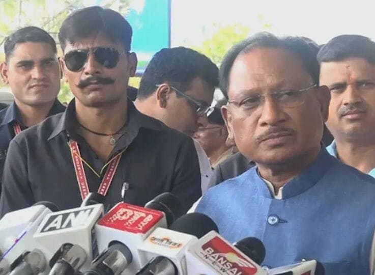 Chhattisgarh: स्कूलों की छुट्टी बढ़ी, भीषण गर्मी को देखते हुए CM विष्णुदेव ने की घोषणा