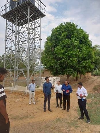 क्रेडा सीईओ श्री राजेश सिंह राणा ने जिले में विभिन्न गांवों में स्थापित सौर संयंत्रों का किया औचक निरीक्षण