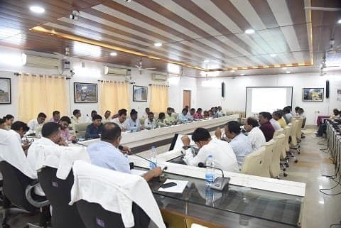 “सड़कों के नियमित संधारण एवं सड़क सुरक्षा“ विषय पर सम्भाग स्तरीय एक दिवसीय प्रशिक्षण सम्पन्न