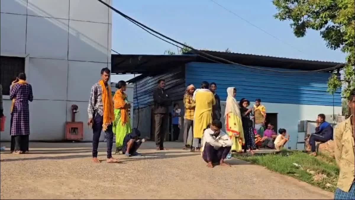 Breking news: बीजापुर में माता रुक्मणी आश्रम के 34 बच्चे बीमार, एक की मौत, कल जांच रिपोर्ट सौंपी जाएगी