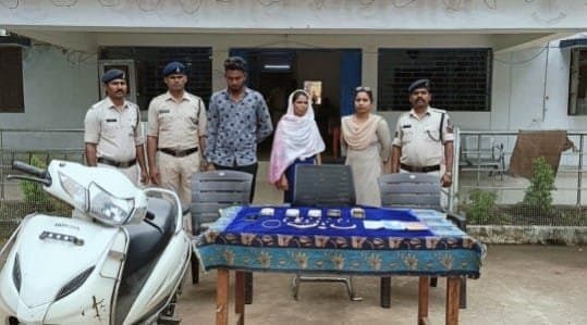 Bhatapara : आदतन चोर पुलिस के गिरफ्त में बिलासपुर रायपुर महासमुंद, जांजगीर शहरों में दे कर चुका है चोरी
