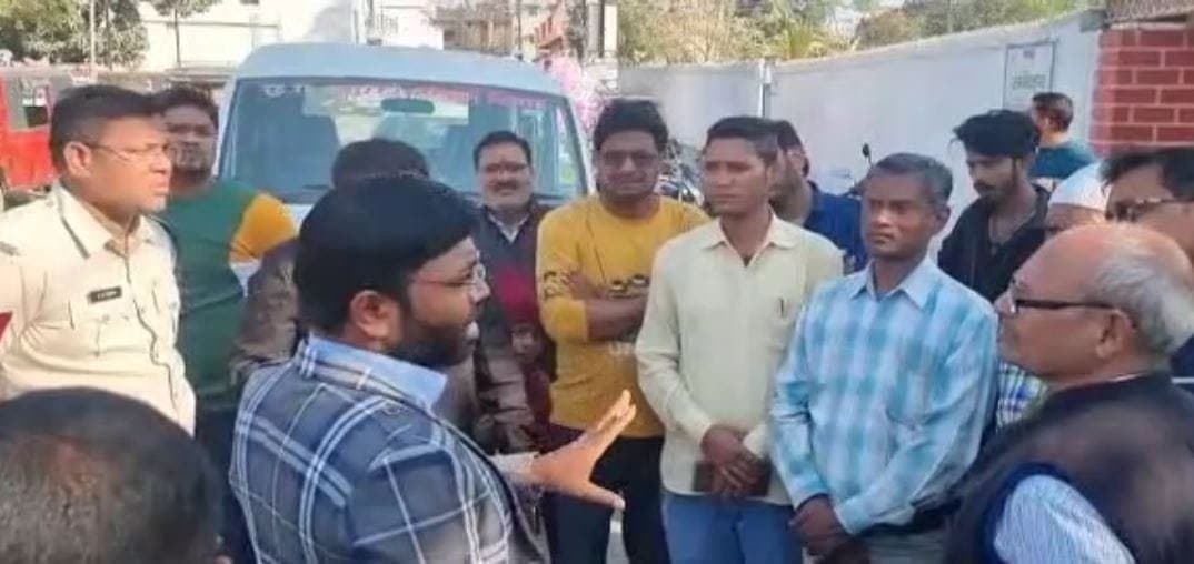 अंबिकापुर@वृद्धाश्रम में वृद्धजनों से मुलाकात कर साक्षरता हेतु किया गया जागरूक,जल्द शुरू होंगी कक्षाएं