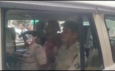 CG NewsToday: नेता की निकली हेकड़ी,जिला अध्यक्ष हूँ, उठाकर ले जाऊंगा’ कहने वाले युवा नेता ,को भेजा गया जेल