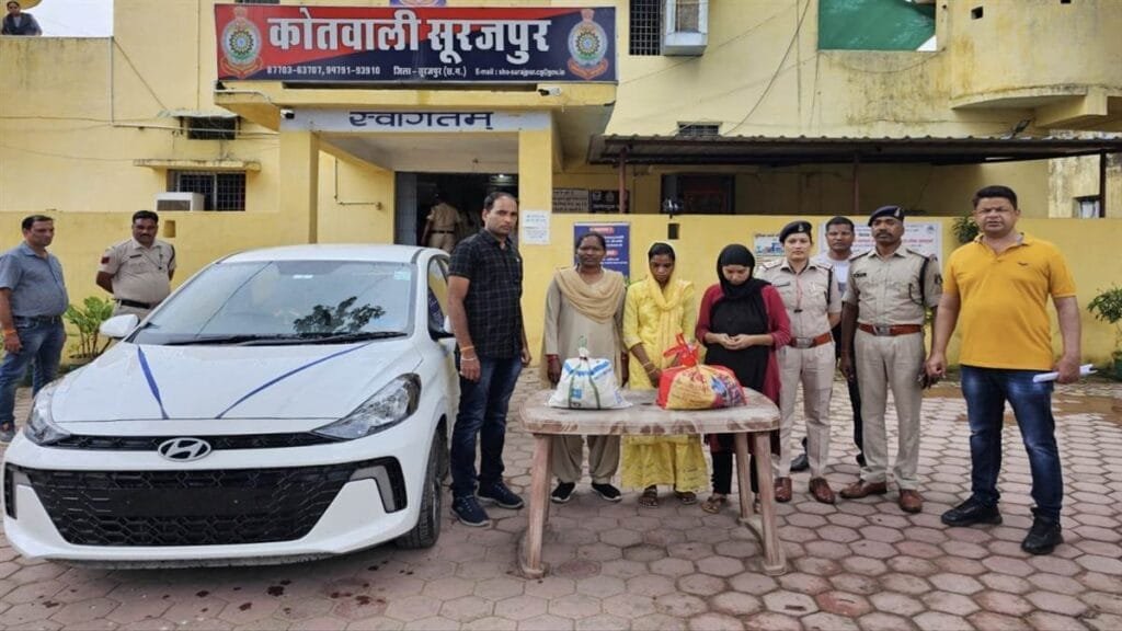 CGToday News :अवैध कारोबारियों के खिलाफ चलाए जा रहे विशेष अभियान, कोतवाली पुलिस ने अंतरराज्यीय गिरोह के दो महिला सदस्यों समेत अपचारी बालक को किया गिरफ्तार