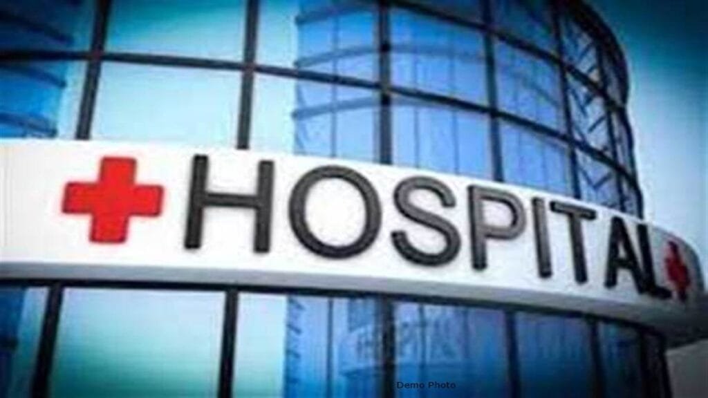 CGNews: फर्जी डिग्री से चला रहा था अस्पताल, एसडीएम ने दबिश देकर किया सील Mahasamund News पूरी न्यूज़ पड़े