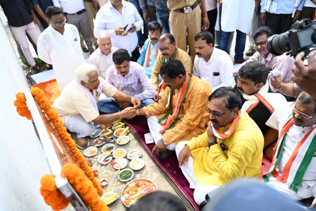 Ambikapur Foodpark : मुख्यमंत्री श्री भूपेश बघेल की मंशानुरूप जिले के पहले फूडपार्क की स्थापना, खाद्यमंत्री श्री अमरजीत भगत ने किया लोकार्पण