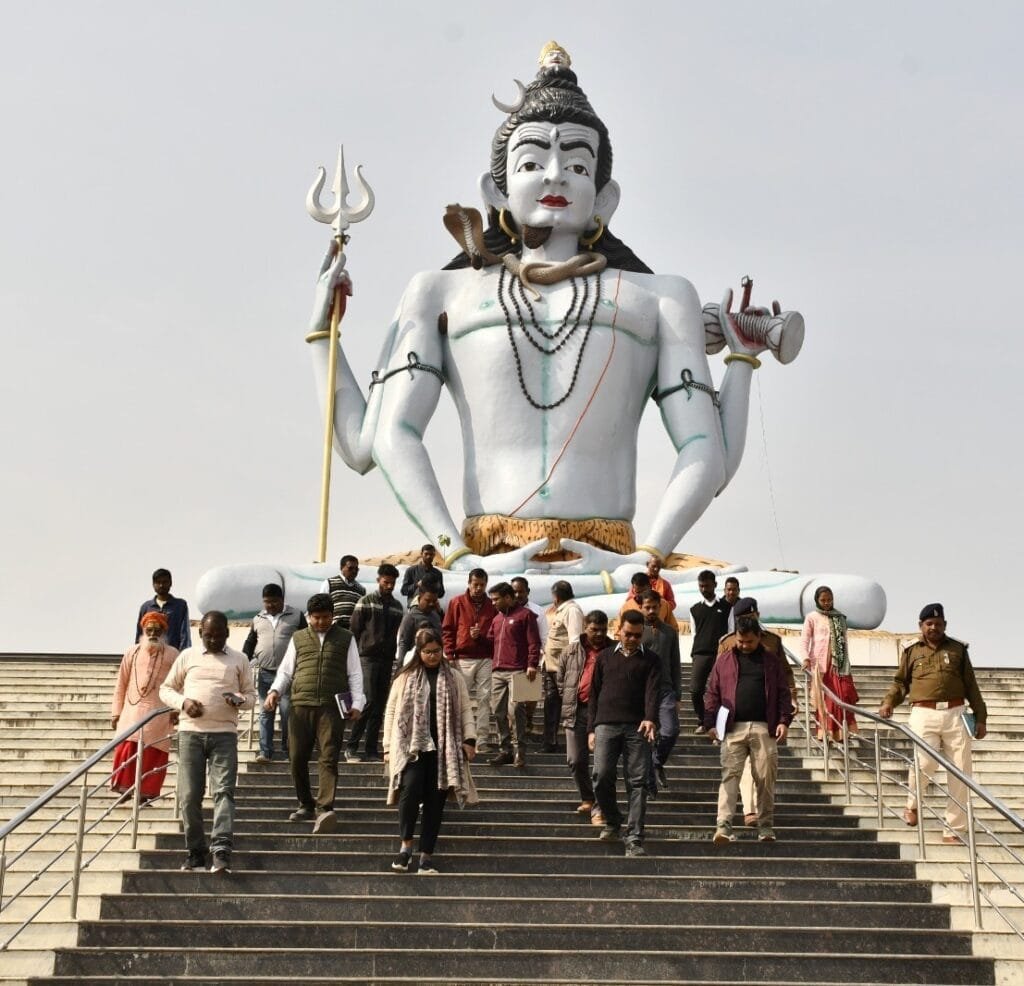 कलेक्टर एवं पुलिस अधीक्षक ने तातापानी पहुंचकर मेला स्थल का लिया जायजा अधिकारी-कर्मचारियों को दिये आवश्यक दिशा-निर्देश