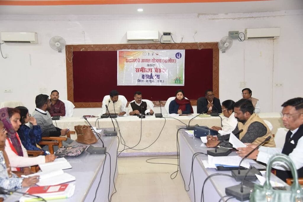 पीवीटीजी समुदाय के सबसे संवेदनशील अंग महिलाओं और बच्चों के पोषण और स्वास्थ्य के लिए काम करने का अवसर, दायित्वों का गंभीरता से निर्वहन करें – कलेक्टर