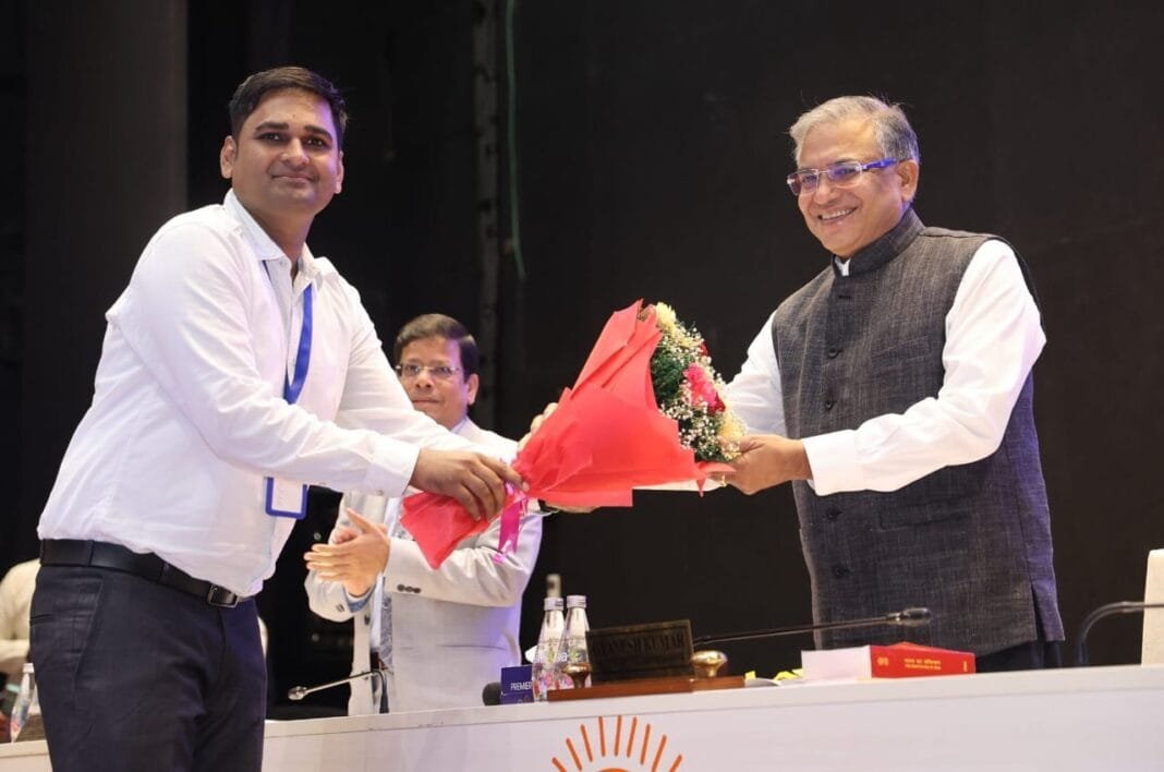 मुख्य निर्वाचन  (2)